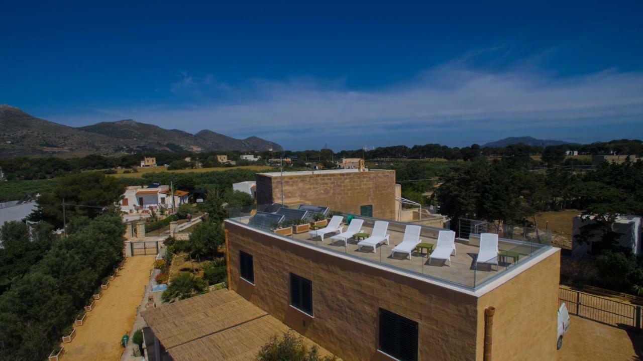 Le Suites Del Carrubo Favignana Eksteriør billede