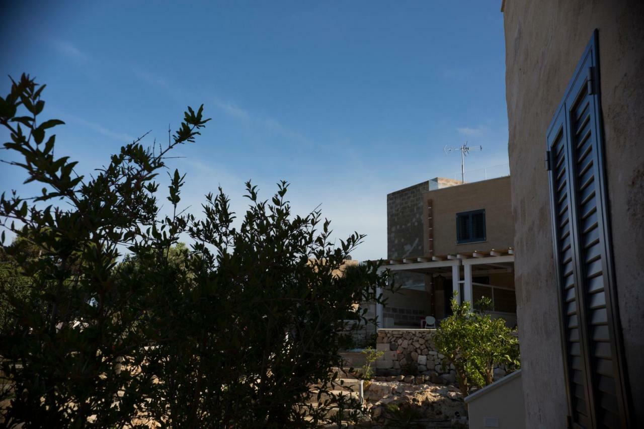 Le Suites Del Carrubo Favignana Eksteriør billede